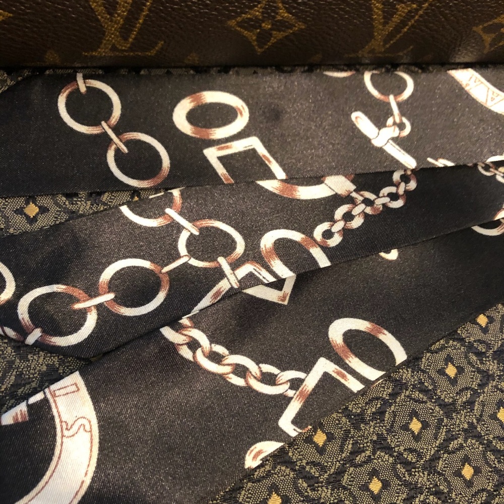 Purse scarf 2 black ivory chain link Handle cover - Picture 4 of 5